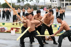 Màn khí công đặc biệt giữa thời tiết lạnh giá