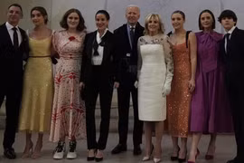 Đội ngũ nhân viên Nhà Trắng trong thời khắc “đổi chủ” 