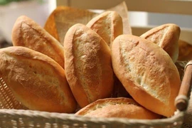 Trải nghiệm làm bánh “mùa” giãn cách