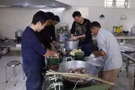 Chuyện về những người lính cứu hoả đêm 30 Tết