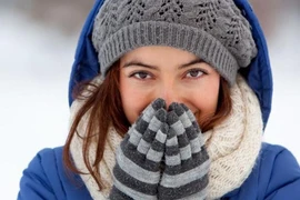 Giữ ấm cơ thể trong ngày rét đậm, rét hại: Nên và không nên 