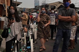 Indonesia: Hàng chục bệnh nhân Covid-19 tử vong vì thiếu oxy