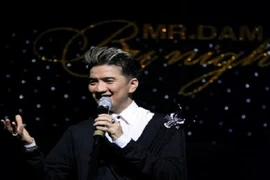 Đàm Vĩnh Hưng cùng dàn sao trẻ góp mặt trong liveshow hoành tráng