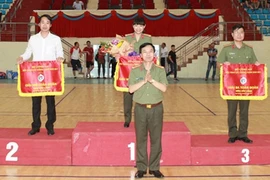 CATP Hà Nội giành giải Nhất bộ môn cầu lông tại Hội thao lực lượng CAND