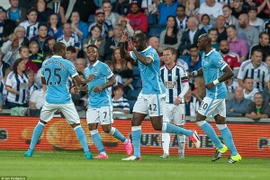 Hủy diệt West Brom 3-0, Man Xanh khởi đầu như mơ