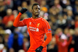 Không thi đấu, "siêu quậy" Balotelli vẫn bỏ túi 42.000 bảng/tuần