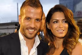 Bạn gái nói về cuộc sống thảm họa khi yêu Van der Vaart