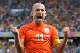 Robben tiếp quản chiếc băng đội trưởng đội tuyển Hà Lan
