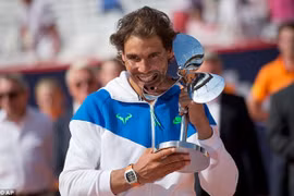 Nadal "bỏ túi" chức vô địch ATP thứ 67 tại Hamburg mở rộng