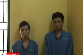 Bạn gái nói chuyện với trai, nam thanh niên chém người suýt chết