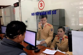 Sự tận tâm của nữ Đại úy CSGT