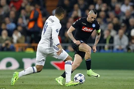 Lượt về vòng 1/8 Champions League: Cạm bẫy San Paolo