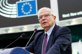 Liên minh châu Âu thông báo vừa chuyển tiền của Nga để hỗ trợ Ukraine 