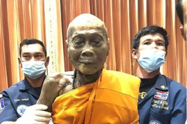 'Vạch mặt' tin giả về việc phát hiện nhà sư cao tuổi nhất thế giới - 175 tuổi!