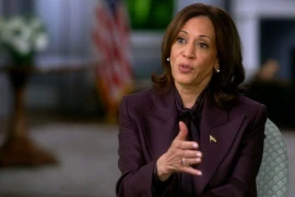 Thấy gì khi Phó Tổng thống Mỹ Kamala Harris tiết lộ về việc sở hữu súng?