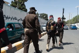 Taliban hành quyết công khai 2 người tại sân vận động 