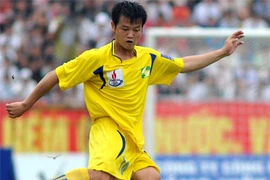 Văn Quyến lo bị "đẩy ra đường"