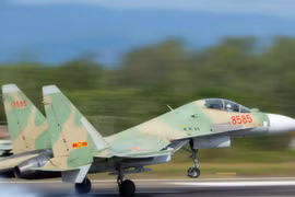 Đẩy nhanh công tác tìm kiếm các quân nhân trên máy bay CASA-212 gặp nạn