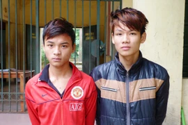 Đâm người bán hàng qua mạng, cướp điện thoại di động