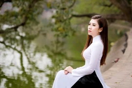 Á khôi Dương Yến Nhung: Sống chân tình, yêu hết mình