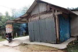 Hiếp dâm bất thành, chém người rồi uống thuốc sâu tự tử