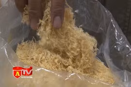 Giật mình với ruốc siêu rẻ trộn bột mì 