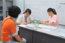 Sau tuổi 35, khó điều trị vô sinh 