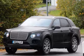Bentley SUV gần “hiện nguyên hình” trong loạt ảnh chạy thử mới
