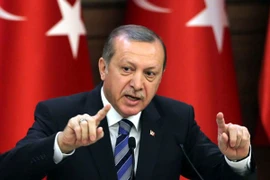 Thổ Nhĩ Kỳ dọa 'làm lụt' châu Âu bằng dòng người di cư