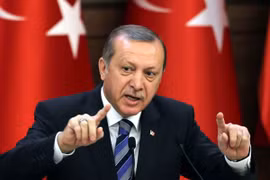 Thổ Nhĩ Kỳ dọa 'làm lụt' châu Âu bằng dòng người di cư