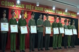 Nâng cao kiến thức quản lý Nhà nước và kỹ năng lãnh đạo