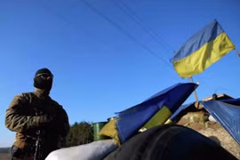 65 binh sĩ Ukraine thiệt mạng từ khi lệnh ngừng bắn được kí kết