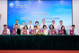 Đưa du lịch Tây Ninh bứt phá, mở rộng thị trường khách miền Bắc