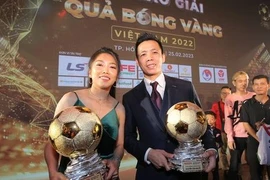 Văn Quyết và Huỳnh Như giành Quả bóng Vàng Việt Nam 2022