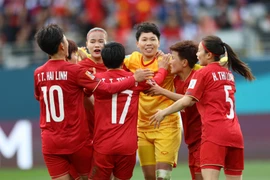 Việt Nam 0-3 Mỹ: Màn trình diễn quả cảm của các cô gái Việt Nam!