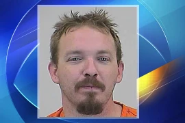 Dạy con người tình bằng cách phát tán ảnh nóng