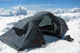 Cắm trại giữa những đám mây