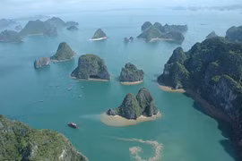 Vịnh Hạ Long lọt vào top 7 kỳ quan thế giới mới