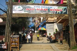 Sa Pa tạm dừng đón khách tại Khu du lịch núi Hàm Rồng