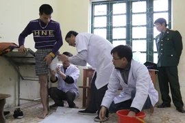 Mất hàng trăm nghìn tỷ đồng khắc phục hậu quả bom mìn