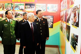 Tầm nhìn toàn khóa, thống nhất những định hướng lớn