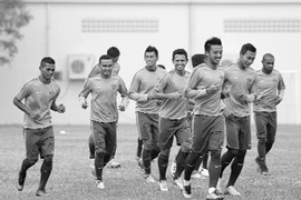 "Đội tuyển Việt Nam chịu áp lực hơn chúng tôi"