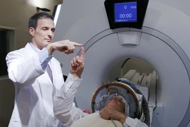 Bệnh nhân Parkinson có thể được chữa khỏi bằng máy siêu âm mới