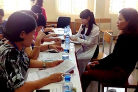 Cử nhân sư phạm đều phải đào tạo lại 