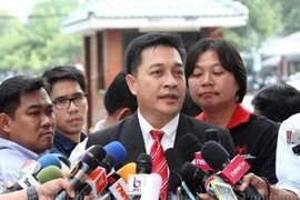 Nghi phạm đánh bom ở Bangkok là người Duy Ngô Nhĩ