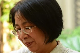 Nhà văn Lê Minh Hà kể chuyện xa xứ