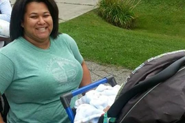 Xe nôi đẩy dành cho người khuyết tật