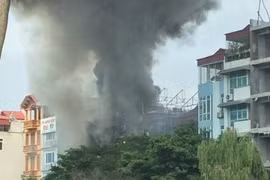 Kịp thời dập tắt cháy lớn ở quán Karaoke