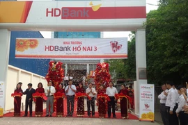 HDBank Hố Nai 3 khai trương địa điểm mới theo chuẩn quốc tế