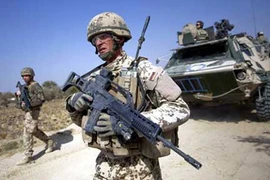 Học giả Ba Lan: NATO đang "đùa giỡn" Nga 